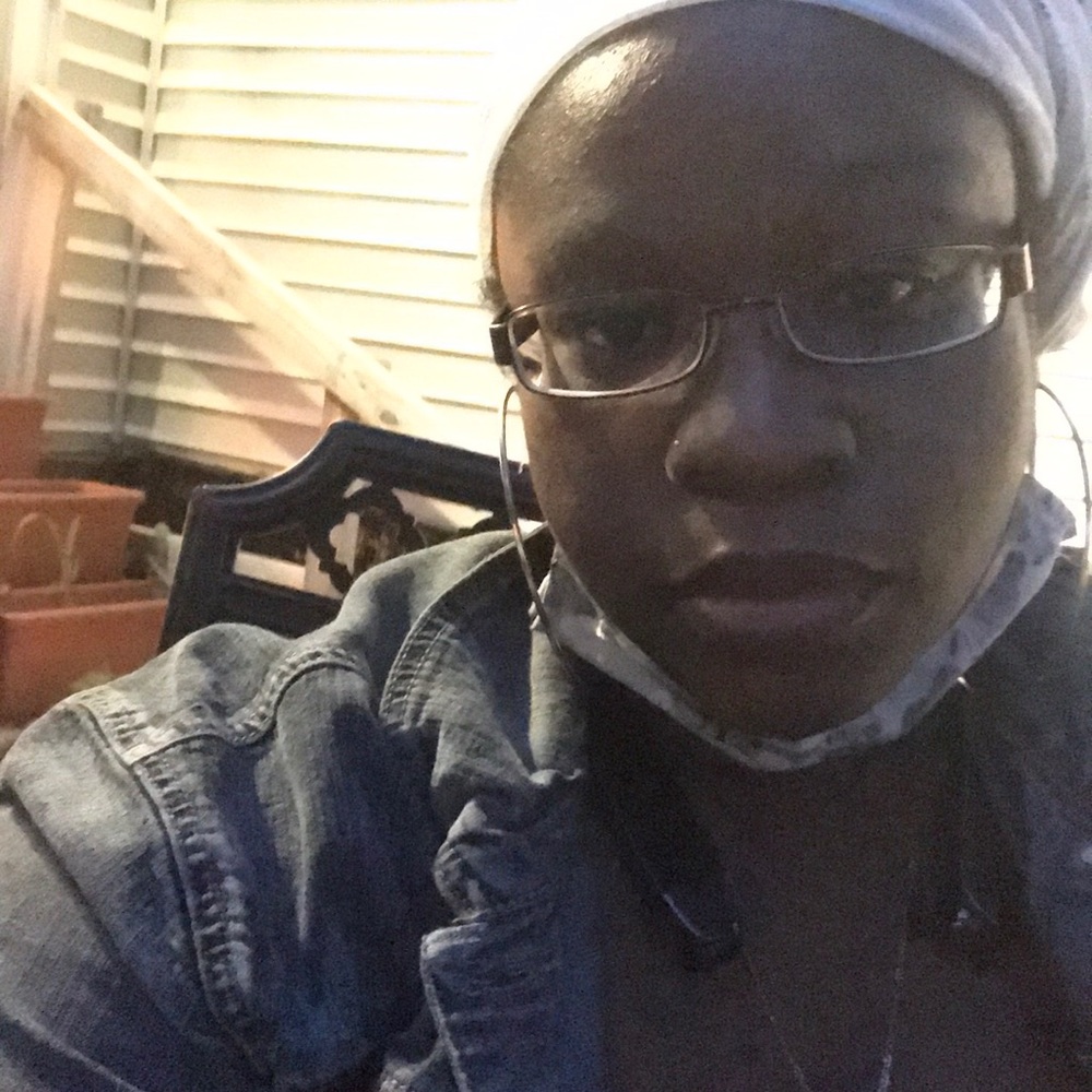 Meet your Posher, Latiyea